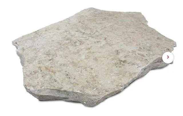 Quarzo alpino chiaro poligonale